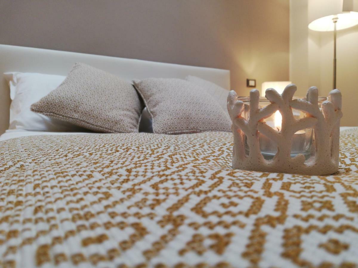 Kaloneiro Guest House Corigliano dʼOtranto Kültér fotó