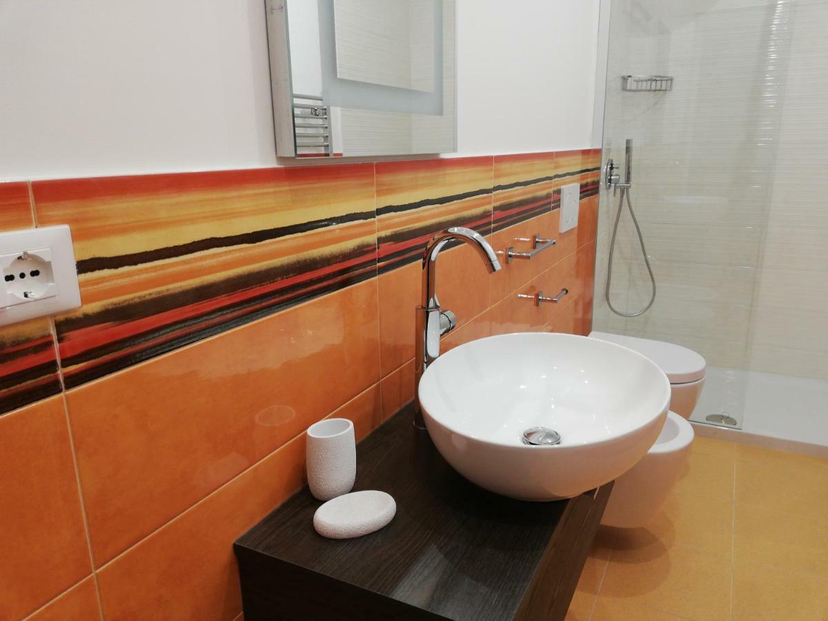 Kaloneiro Guest House Corigliano dʼOtranto Kültér fotó