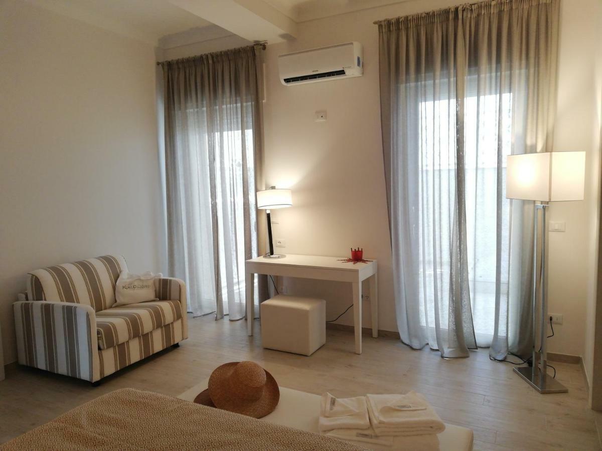 Kaloneiro Guest House Corigliano dʼOtranto Kültér fotó